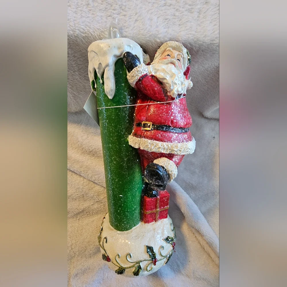 Light up Santa Statue